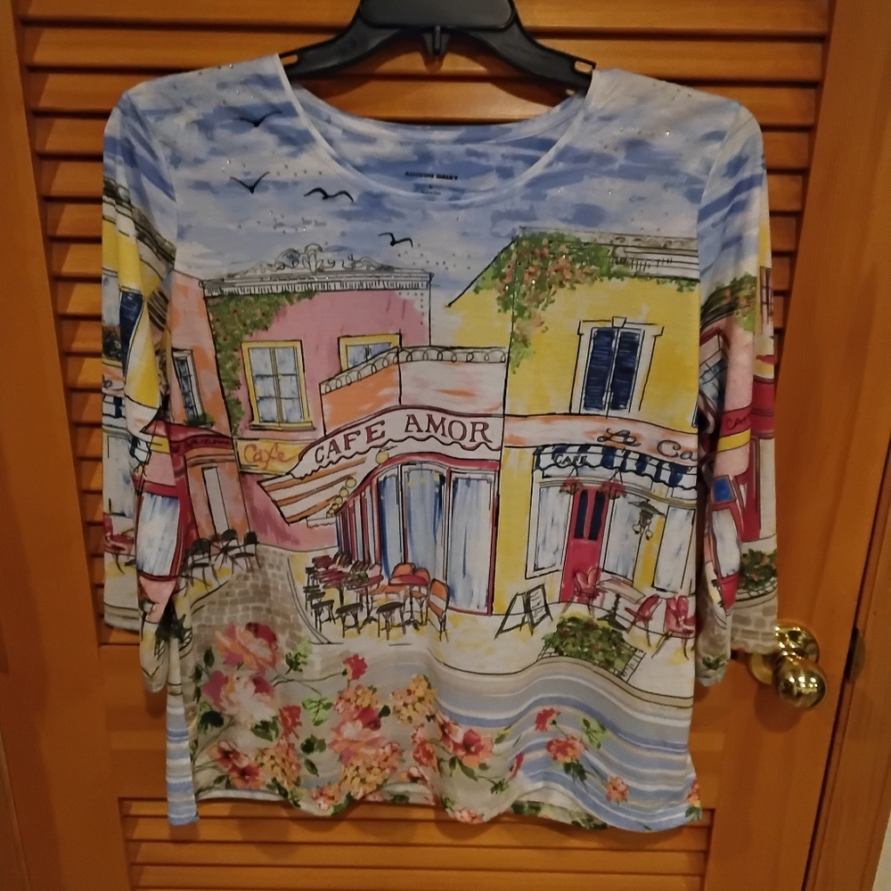 NWT Colorful Scenic "Cafe Amor" 3/4 Sleeve Tee PL Or PXL Firm Price